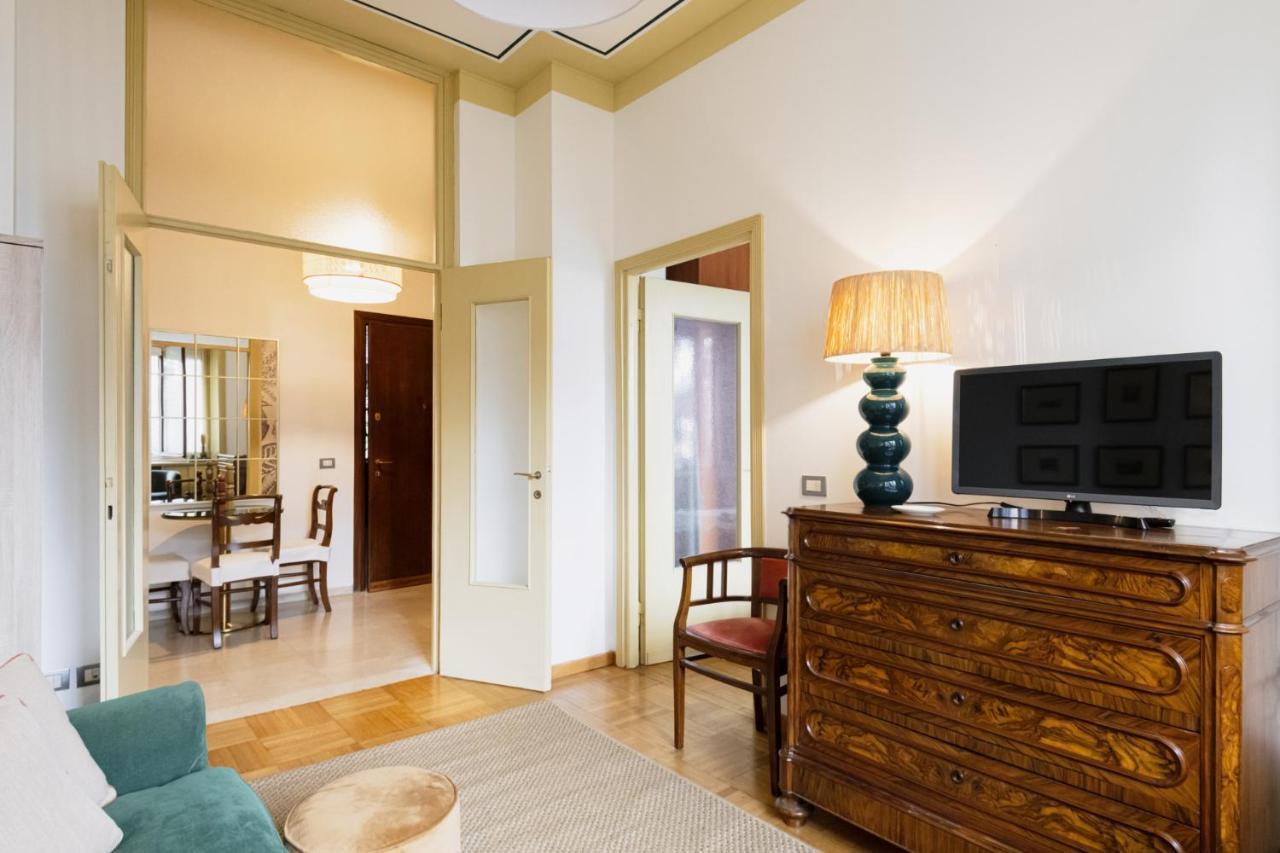 Easylife - Dimora Di Classe In Zona Conciliazione Milaan Buitenkant foto