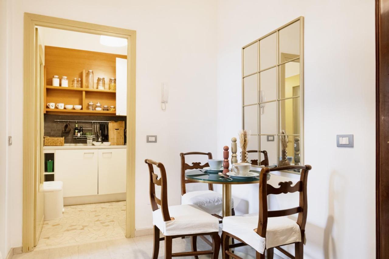 Easylife - Dimora Di Classe In Zona Conciliazione Milaan Buitenkant foto